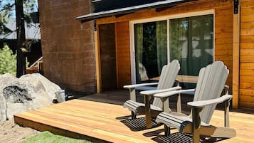 Casa, 2 quartos | Terraço/pátio