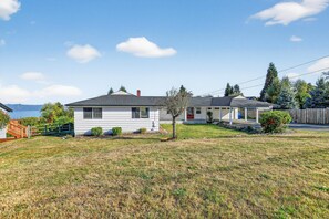 House, 5 Bedrooms | Exterior - Relaxing Coastal Escape With Ocean Views 5 Bedroom Home (Federal Way)