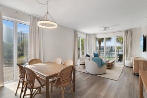 Appart'hôtel, 3 chambres | Coin séjour