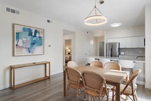 Condo, 3 Bedrooms | Dining