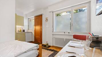 Reisekinderbett, WLAN, Bettwäsche