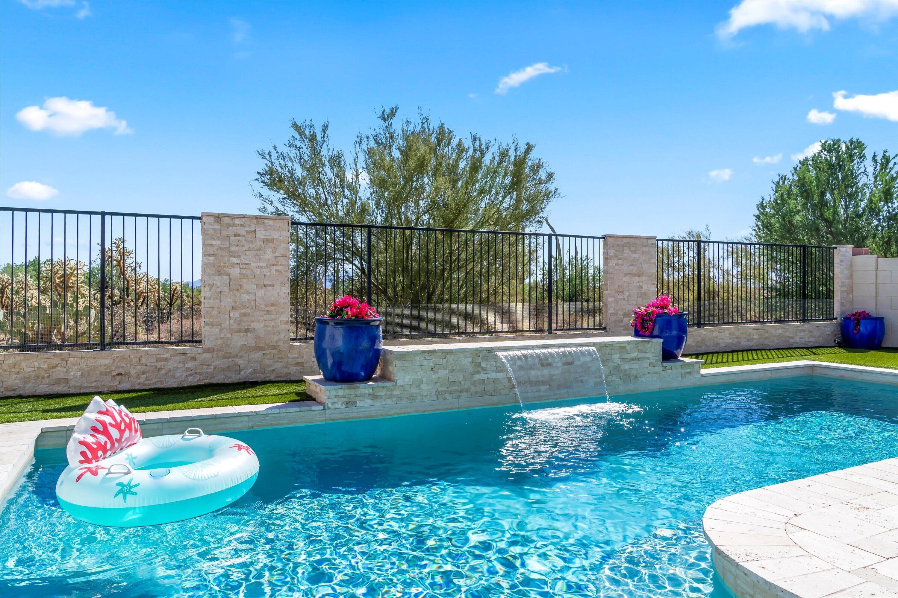 حمّام سباحة مُدفَّأ