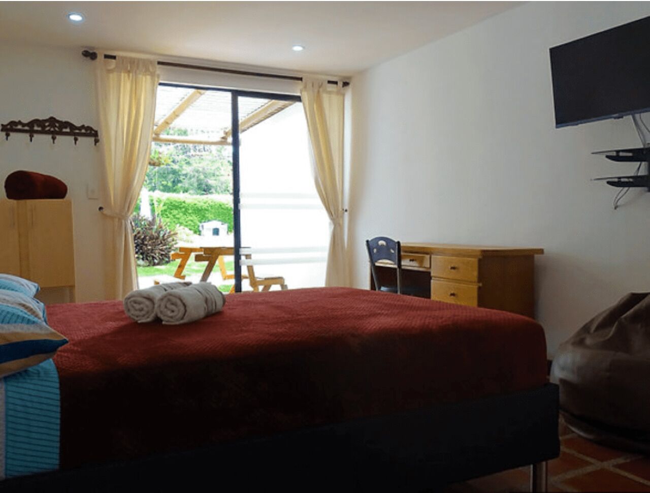 Kamar Double Basic | Wi-Fi gratis dan dapat diakses tamu berkursi roda