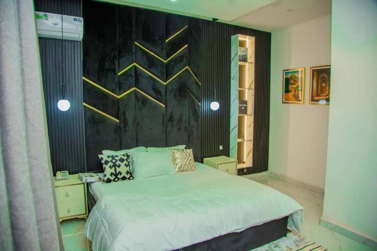 Nhà Duplex tiện nghi đơn giản, 2 phòng ngủ, không hút thuốc, ban công | Màn/rèm cản sáng, truy cập Internet không dây miễn phí 