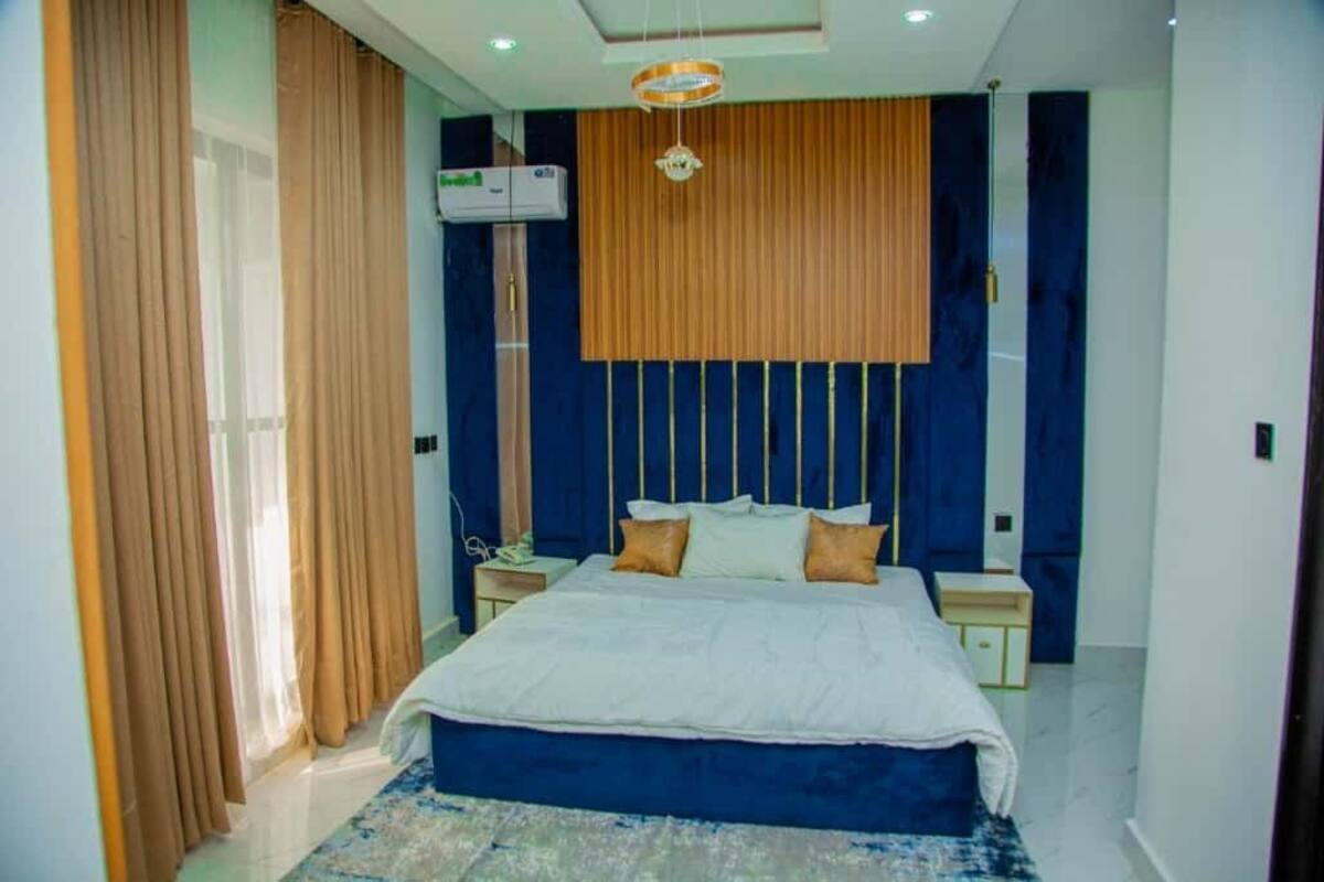 Nhà Duplex cơ bản, 2 phòng ngủ, ban công | Màn/rèm cản sáng, truy cập Internet không dây miễn phí 