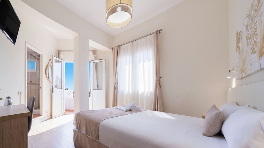 Ura Hotel Boutique Gurea