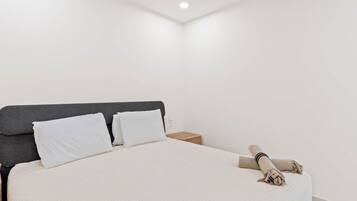 1 bedroom, in-room safe, iron/ironing board, WiFi