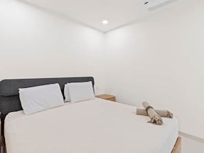 1 bedroom, in-room safe, iron/ironing board, WiFi