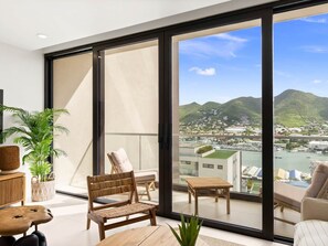 TV - C322 - Beautiful 1-Bedroom Unit with Balcony (Sint Maarten)