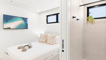 2 slaapkamers, een strijkplank/strijkijzer, wifi, beddengoed