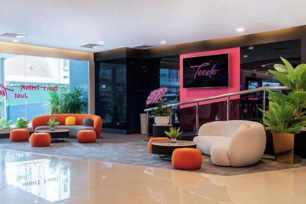 المنشأة من الداخل