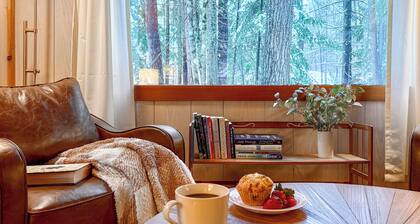 Games-Roku-FirePit-Essentials-2Mins to White Lake