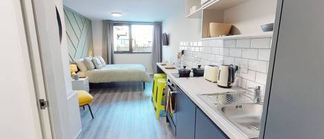 1 bedroom, iron/ironing board, WiFi, bed sheets