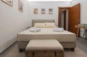 2 chambres, fer et planche Ă repasser, accĂšs Ă Internet, literie fournie