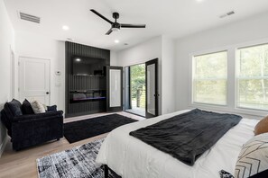 4 soverom, strykejern/-brett, wi-fi (inkludert) og sengetøy