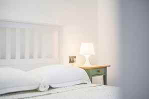 1 chambre, accès au Wi-Fi (inclus), literie fournie