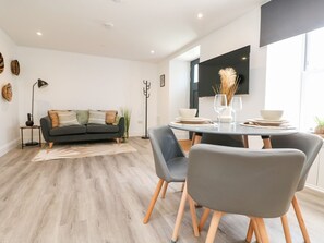 Interior - Klysa (Camborne)