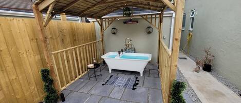 야외 스파 욕조