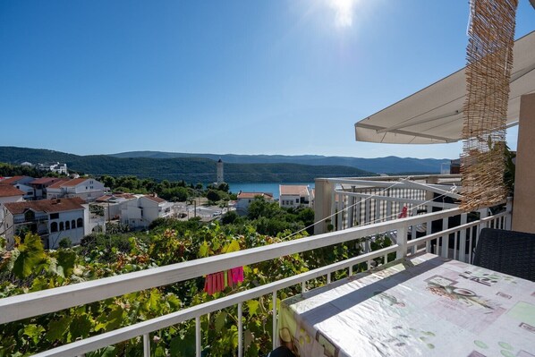 Outdoor dining - Apartments&Rooms La Putalina / Room III (Neum)