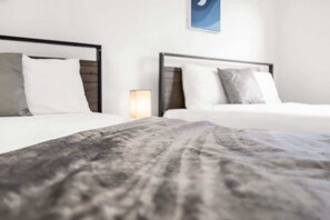 4 多间卧室、熨斗/熨衣板、旅行婴儿床、免费 WiFi