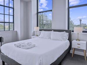 2 bedrooms, WiFi, bed sheets