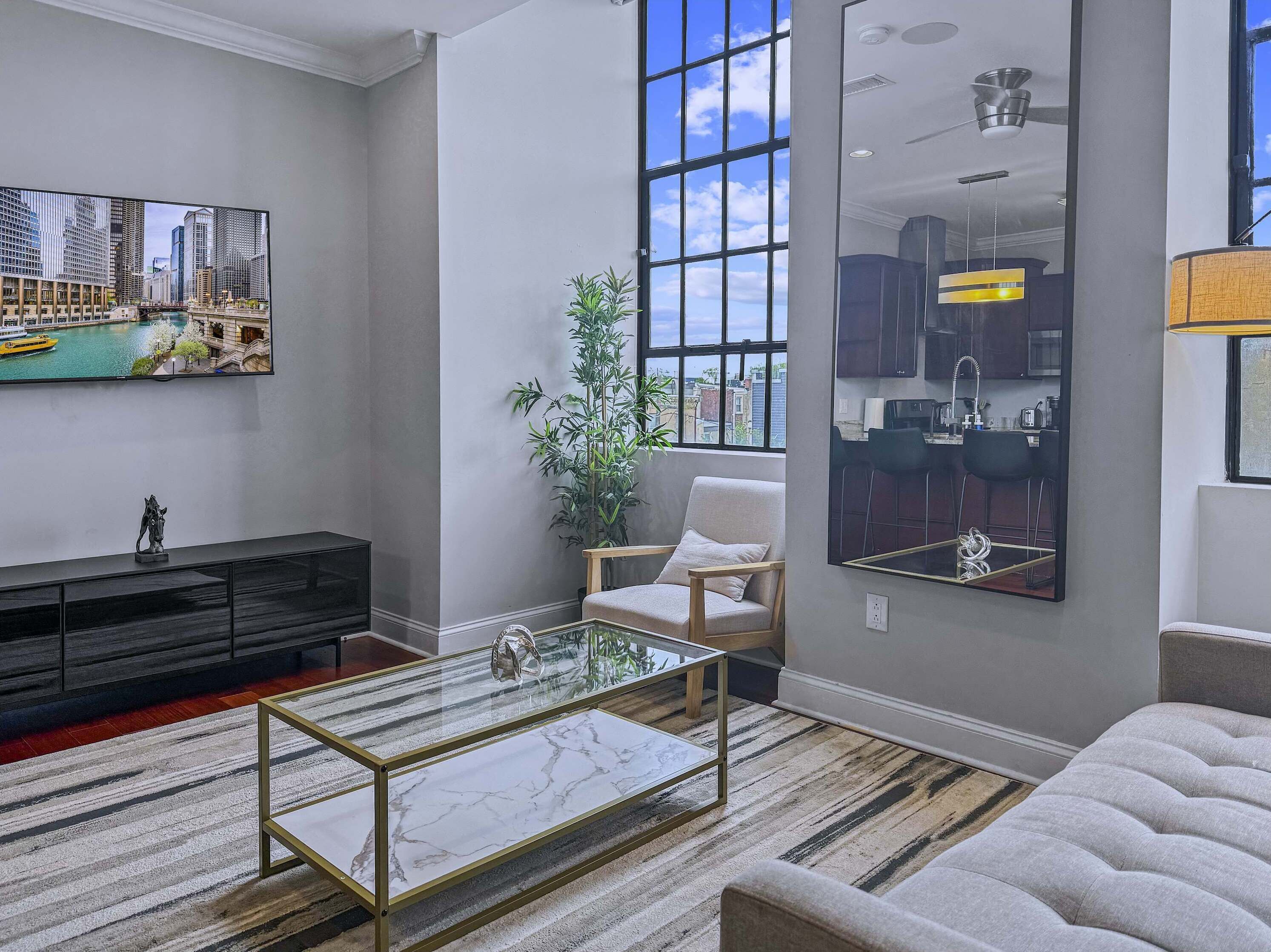 Télévision, espaces bureaux