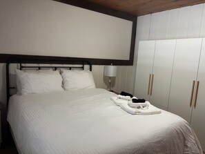 7 soverom, wi-fi og sengetøy