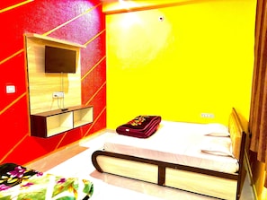 Habitación doble Deluxe, vista a la ciudad | Wifi gratis
