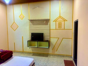 Habitación doble Deluxe, vista a la ciudad | Wifi gratis 
