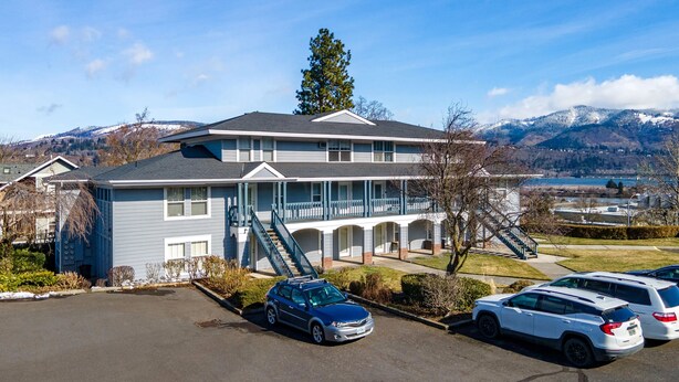 Front of property - The Hood River Condominiums (Hood River)