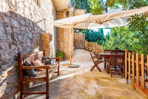 Holiday Home 'Casa en las Montañas de Benicassim' with Sea View, Private Terrace and Wi-Fi