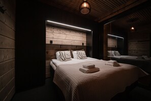 2 camere, una scrivania, ferro/asse da stiro, Wi-Fi