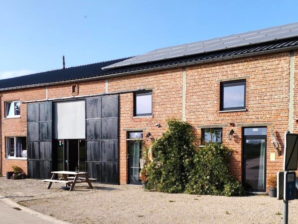 House | Exterior
