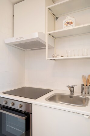 Apartment, 2 Bedrooms, Partial Sea View | Private kitchen | Fridge, oven, stovetop, electric kettle - La Terrazza alla Buca 18 by Wonderful Italy (Arzachena)