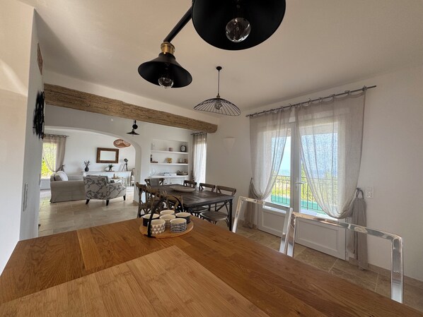 Dining - Mas provençal (Cabris)