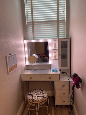 Interior - Top-notch incredible stay (Bradenton)