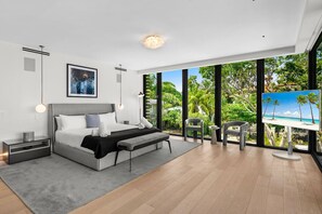 5 quartos, ferros/tábuas de passar roupa, Wi-Fi, roupa de cama