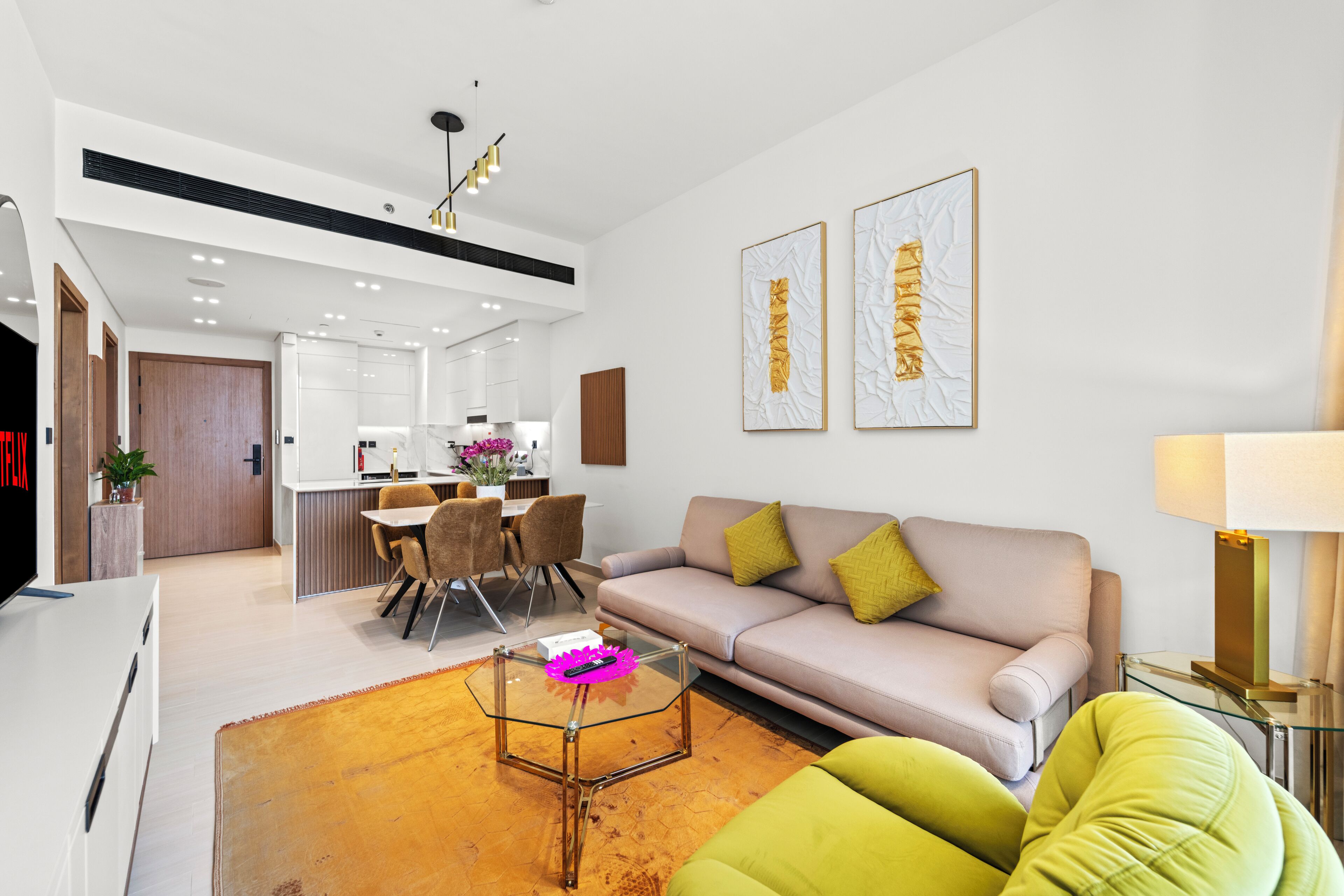 Apartamento conforto, cozinha, vista para a cidade | Área de estar
