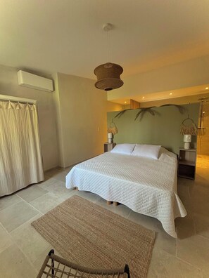 Strykejern/-brett, wi-fi og sengetøy