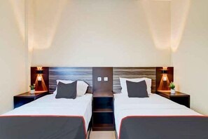 Ảnh chưa phân loại, 2 trong số 7 ảnh, nút