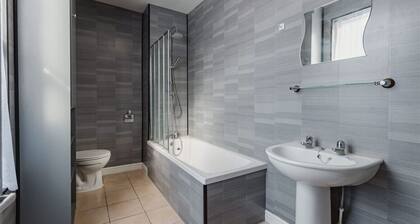 Hullidays》City Centre Urban Apartment 3