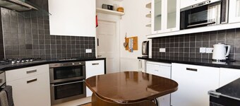 Hullidays》University 2 Bed Apartment