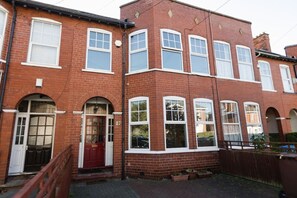 Exterior - Hullidays》University 2 Bed Apartment (Kingston upon Hull)