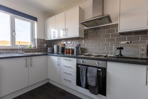 Hullidays》`Old School` Penthouse Trinity Square