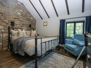 4 slaapkamers, individueel gedecoreerd, individueel gemeubileerd