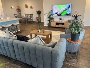 تلفزيون ذكي