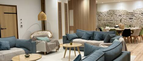 Televisión y reproductor de DVD