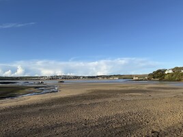 Cottage | Beach