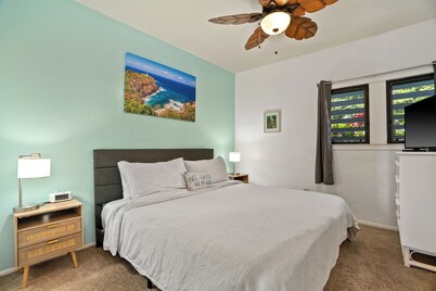 New Listing! Ocean and Pool Front Remodeled Condo