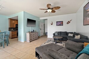 Smart TV - Summer Deal Kaha Lani Oceanview Condo Steps to Pool and Beach (Lihue)